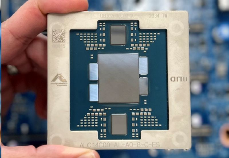 Meta erwirbt im Rahmen eines dreijährigen Vertrags Hunderttausende von Amazon‑Graviton‑Chips.