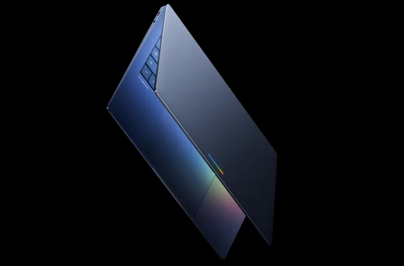 Google stellte die Googlebook‑Linie von Laptops vor – ein aktualisiertes Chromebook mit integrierten KI‑Funktionen und einer Kombination aus Android und ChromeOS.