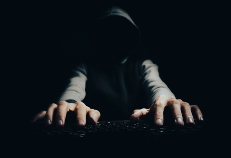 Hacker tauschen Rollen aus: die neue Gruppe PCPJack übernimmt infizierte Netzwerke.