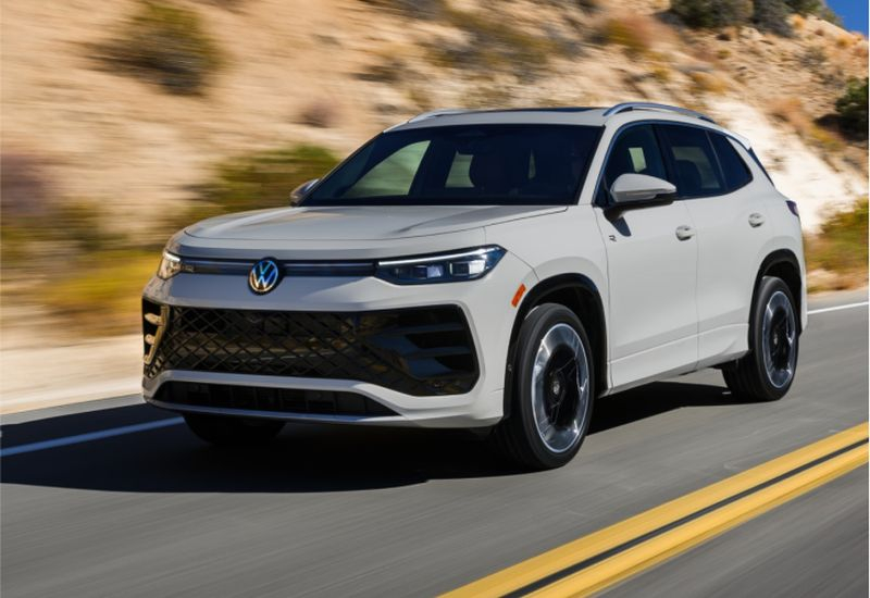 Volkswagen zieht rund 100 000 Elektrofahrzeuge wegen eines Problems mit den Batteriemodulen zurück.