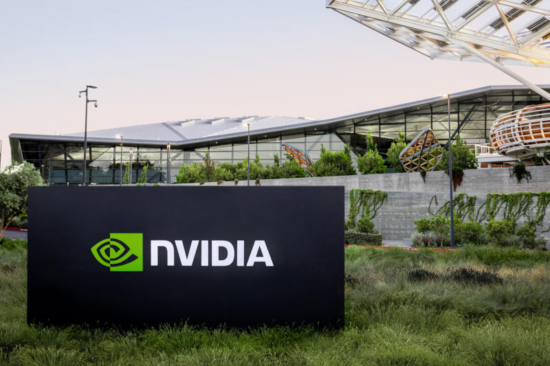 Nvidia hat neue Projekte angekündigt: Im Jahr 2027 wird Rubin Ultra veröffentlicht und bis 2028 ist Feynman geplant.