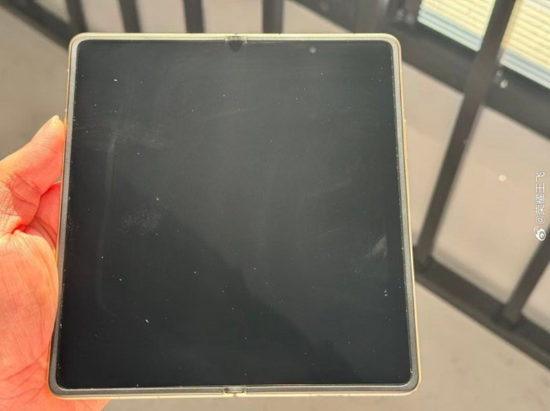 Oppo und Honor bereiten die Veröffentlichung von faltbaren Telefonen ohne Bildschirmfalten vor – das ist wirklich eine neue Lösung.