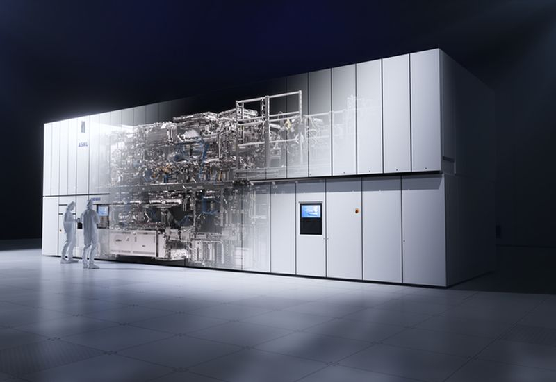 ASML plant die breite Anwendung der High‑NA-EUV-Technologie bereits im nächsten Jahr für die Herstellung von Chips mit Transistorgrößen von 1,4 nm und kleiner.