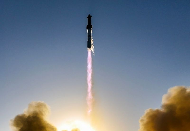 SpaceX verschiebt den Marsplan, um sich im Jahr 2026 auf den Mond zu konzentrieren.