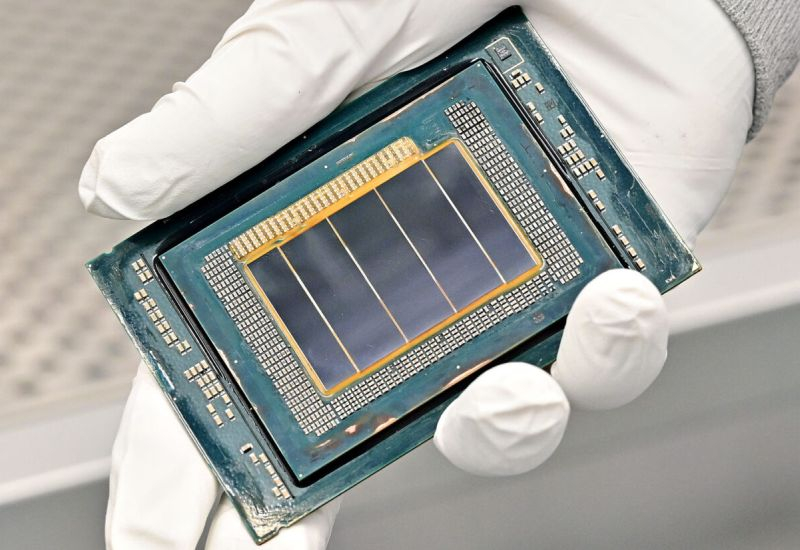 Intel hat erkannt, dass sie bei der Umstellung auf den ultradünnen Fertigungsprozess von 18 Å ihre eigenen Fähigkeiten überschätzt hat.