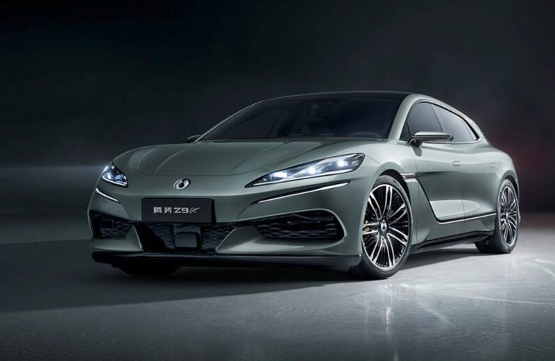 Wie man sich schnell bis zur vollen Kapazität auflädt: BYD stellte ein Elektrofahrzeug vor, das in 12 Minuten funktioniert