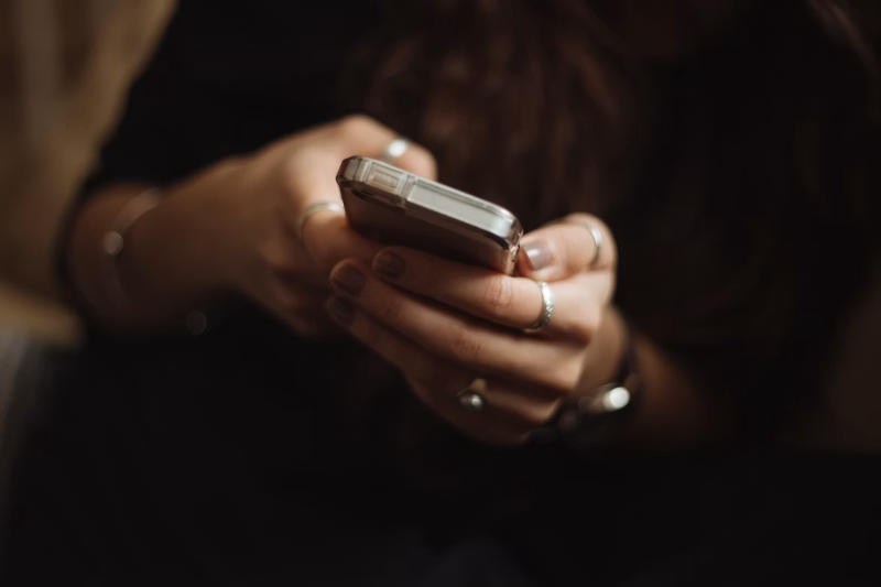 Ein Meta-erstellter KI-Bot hat Instagram-Konten gehackt und den Nutzern darüber informiert.