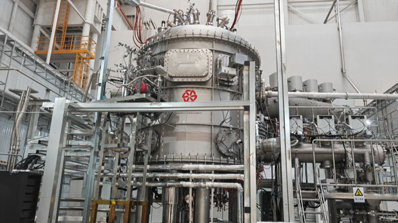 Eine chinesische Firma kündigte den Erfolg bei der Entwicklung neuester thermonuklearer Reaktoren an