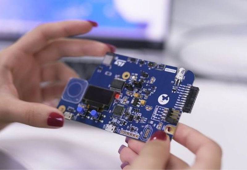 China könnte bis zum Jahr 2028 mit dem Einsatz von künstlicher Intelligenz bis zu 42 % des weltweiten Marktes für Massenchips erobern.