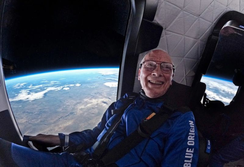 Blue Origin wird die Entwicklung des Weltraumtourismus mindestens zwei Jahre lang einstellen, um sich auf ein Mondprojekt zu konzentrieren