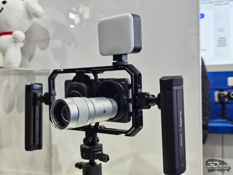 Vivo stellte das Smartphone X300 Ultra mit einer erweiterten Kamera vor und verspricht, es außerhalb Chinas verfügbar zu machen.